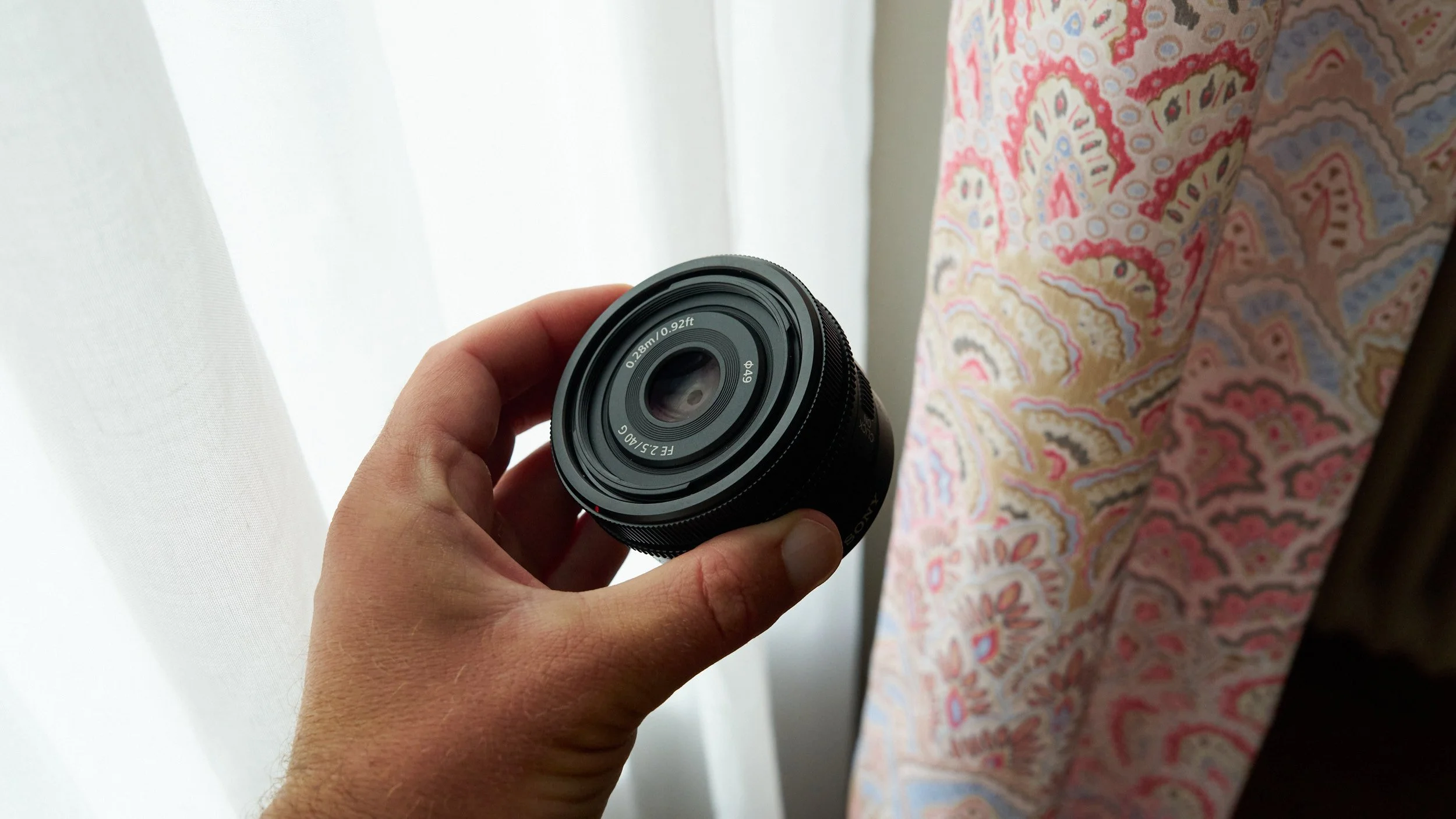 Sony 40mm f2.5 G First Impressions — Roman Fox